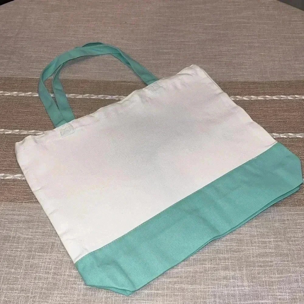 Hand Crafted this chic